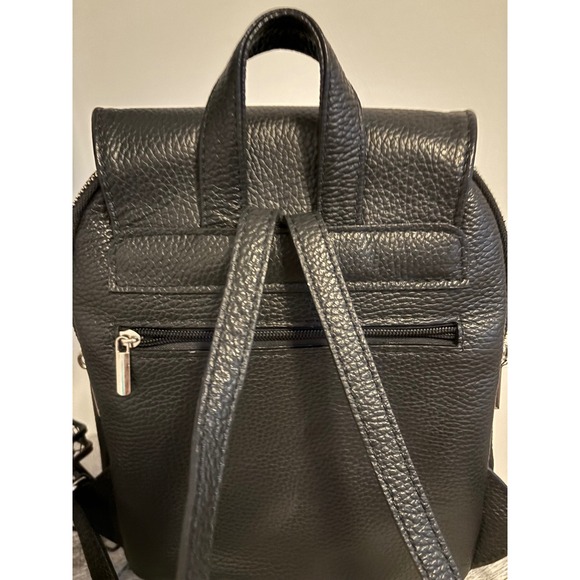 NWOT Cheval Firenze Black Leather Backpack Tassel Drawstring Flap Shoulder Bag - Picture 5 of 8